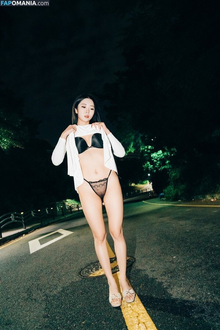 Bomi / Girl Crush KPop / bomistry / bomistry2022 / girlcrushfancam Nude OnlyFans  Leaked Photo #17