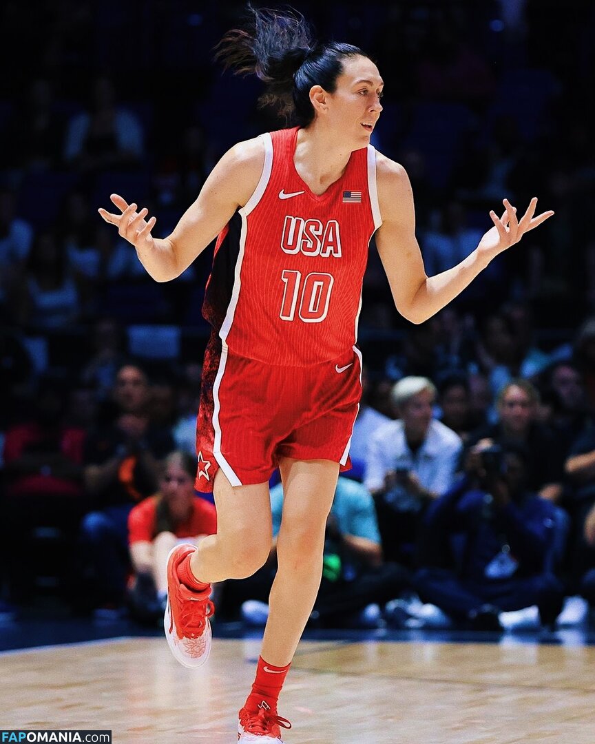 Breanna Stewart / WNBA Player / breannastewart30 Nude OnlyFans  Leaked Photo #10