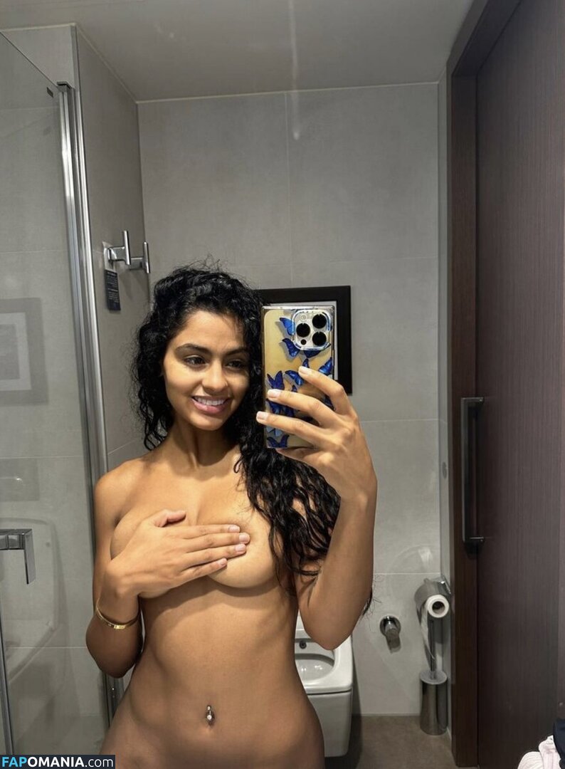 Brenda Martins / souabre Nude OnlyFans  Leaked Photo #4