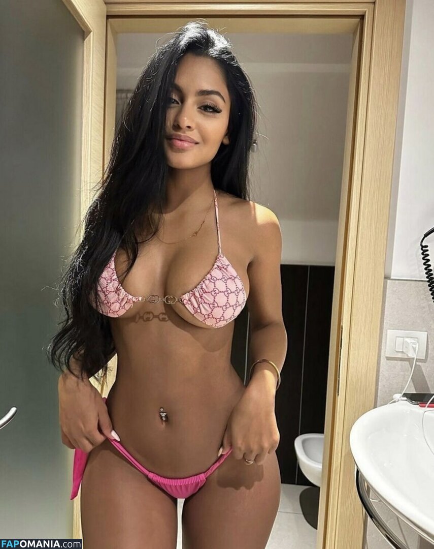Brenda Martins / souabre Nude OnlyFans  Leaked Photo #19