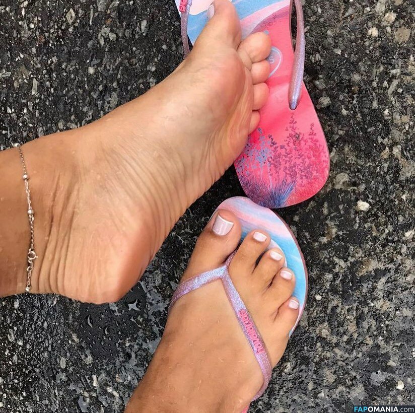 brendafeetfc Nude OnlyFans  Leaked Photo #1