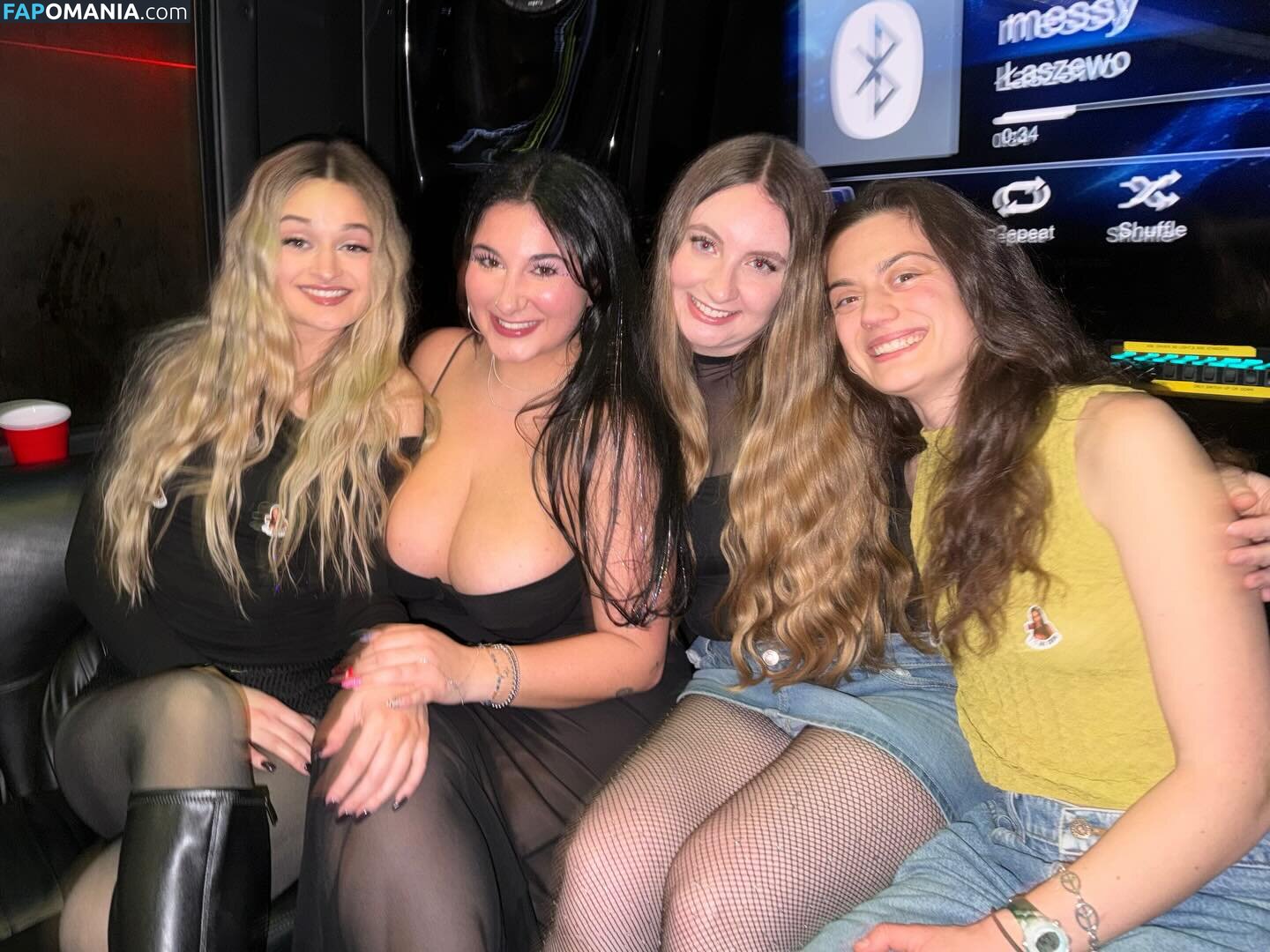 Bri Snow / Bri_Alexis_Snow / boobzilla123 / bri_snow Nude OnlyFans  Leaked Photo #60