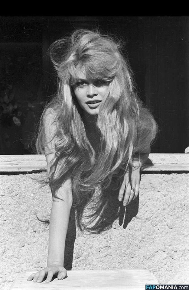 Brigitte Bardot / brigittebardotbb Nude OnlyFans  Leaked Photo #76