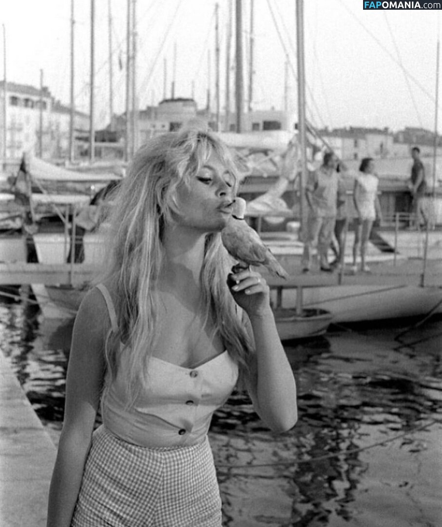 Brigitte Bardot / brigittebardotbb Nude OnlyFans  Leaked Photo #80