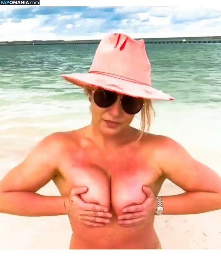 Britney Spears / britneyspears / https: / xoxobritneyj Nude OnlyFans  Leaked Photo #431
