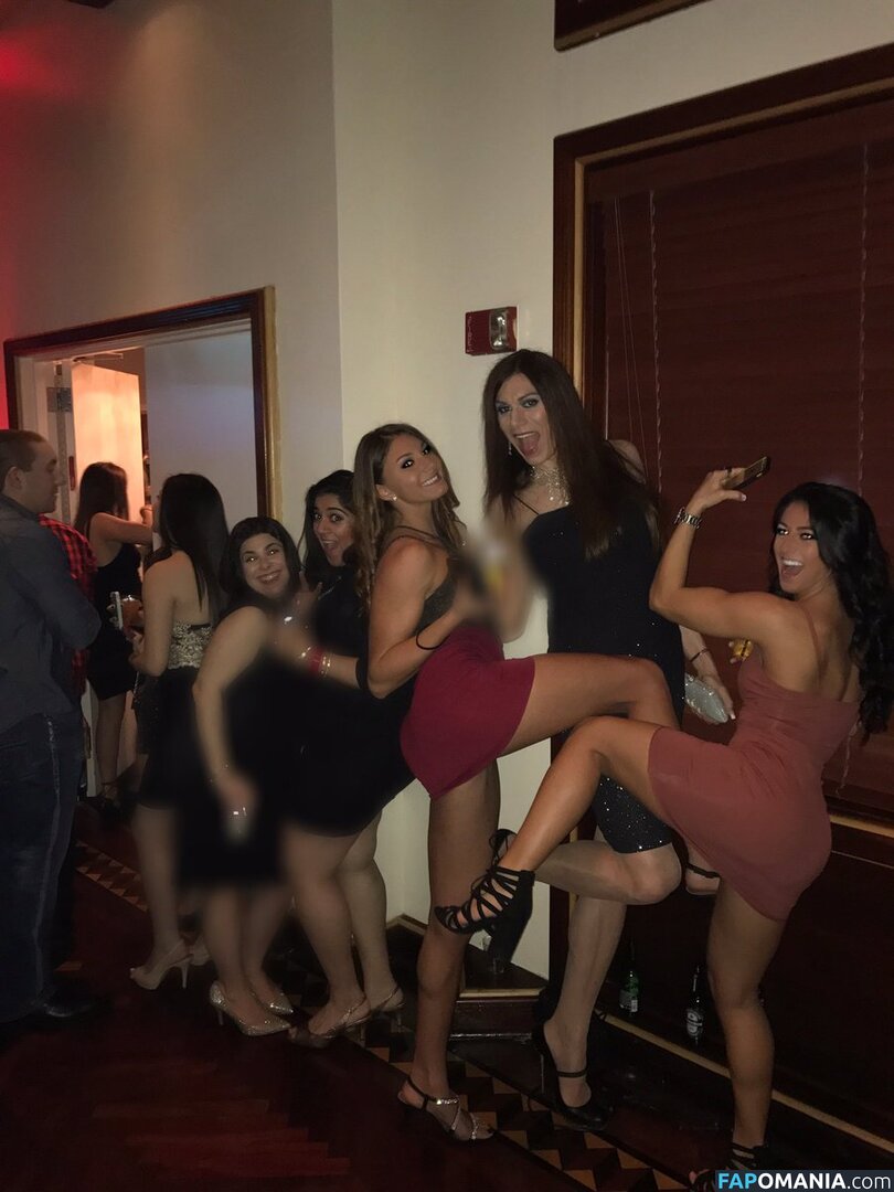 Brittany Hertz Nude OnlyFans  Leaked Photo #4