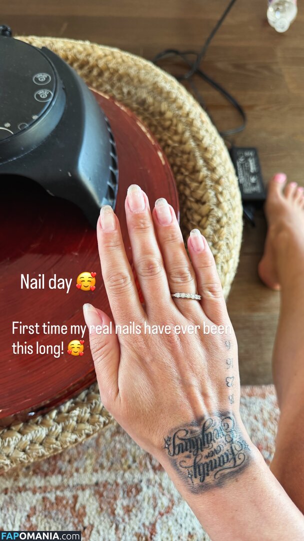 Brittney Atwood | Brittney Smith / brittneyatwood Nude OnlyFans  Leaked Photo #8