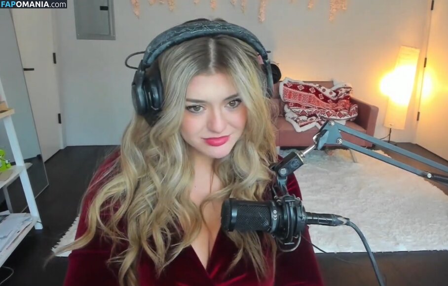 BrookeAB / brookeabb / fvckbrooke Nude OnlyFans  Leaked Photo #157