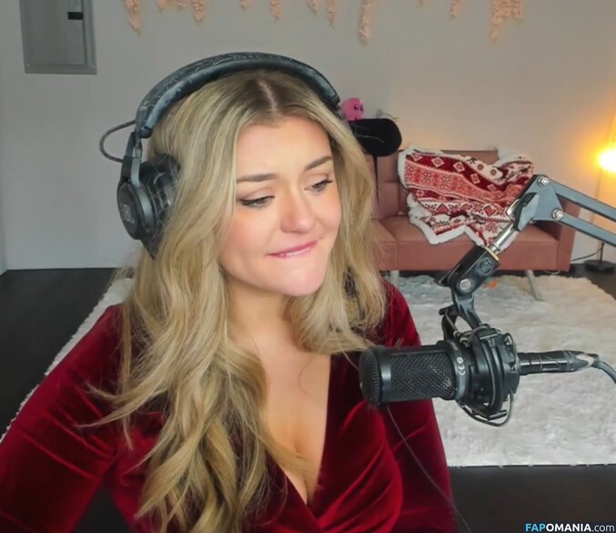 BrookeAB / brookeabb / fvckbrooke Nude OnlyFans  Leaked Photo #158