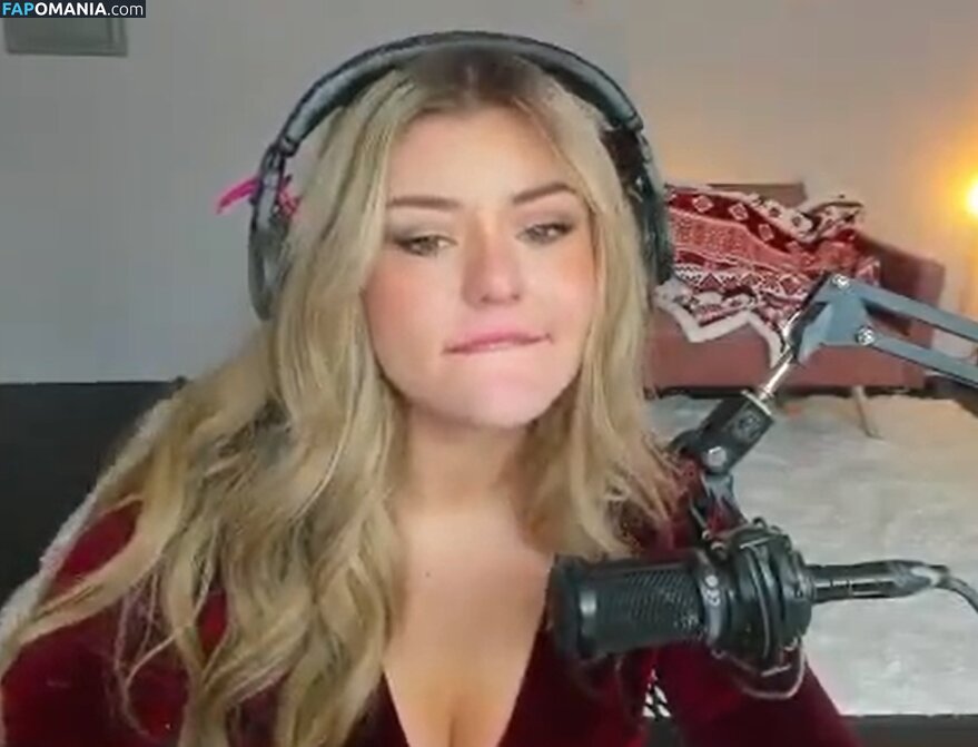 BrookeAB / brookeabb / fvckbrooke Nude OnlyFans  Leaked Photo #161