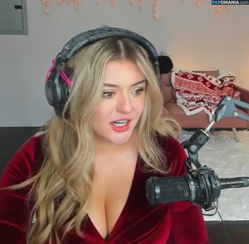 BrookeAB / brookeabb / fvckbrooke Nude OnlyFans  Leaked Photo #162