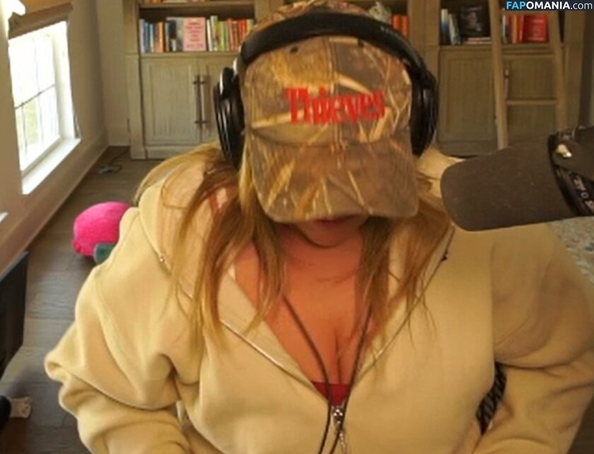 BrookeAB / brookeabb / fvckbrooke Nude OnlyFans  Leaked Photo #173