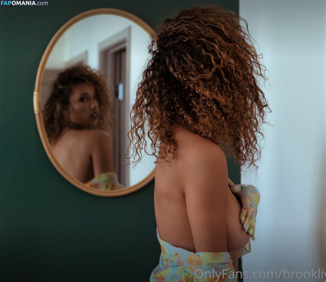 Brookliyn Wren / brookliyn_wren / brookliynwren / helloBROOKLIYN Nude OnlyFans  Leaked Photo #793