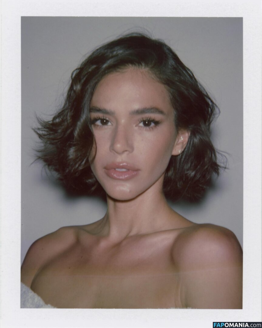 BruMarquezine / Bruna Marquezine / brunamarquezine / https: Nude OnlyFans  Leaked Photo #395