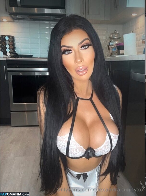 brunettebunny_ / brunettebunnyxx Nude OnlyFans  Leaked Photo #2