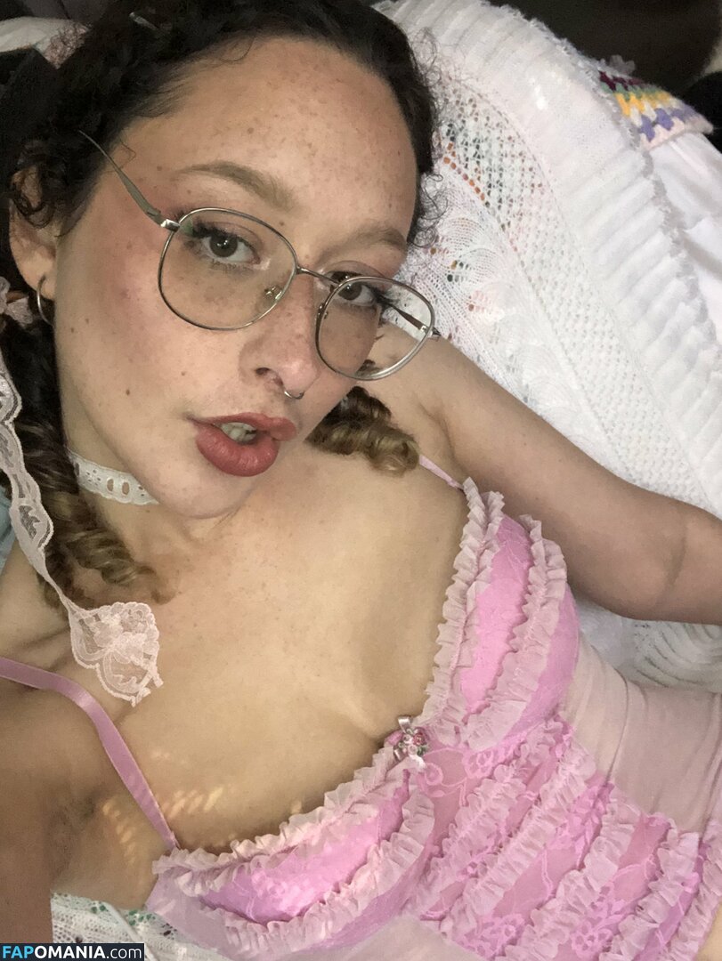 amyymarie118 / bubbybaby333 Nude OnlyFans  Leaked Photo #3