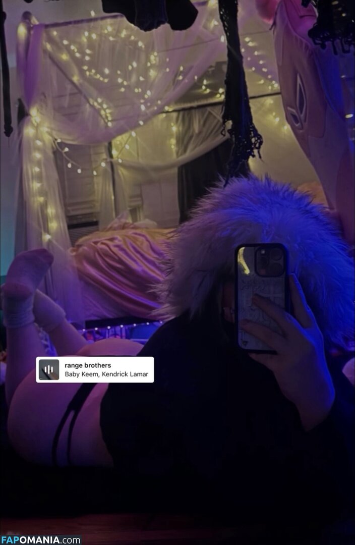 BuggieWuggie / buggieewuggiee Nude OnlyFans  Leaked Photo #1