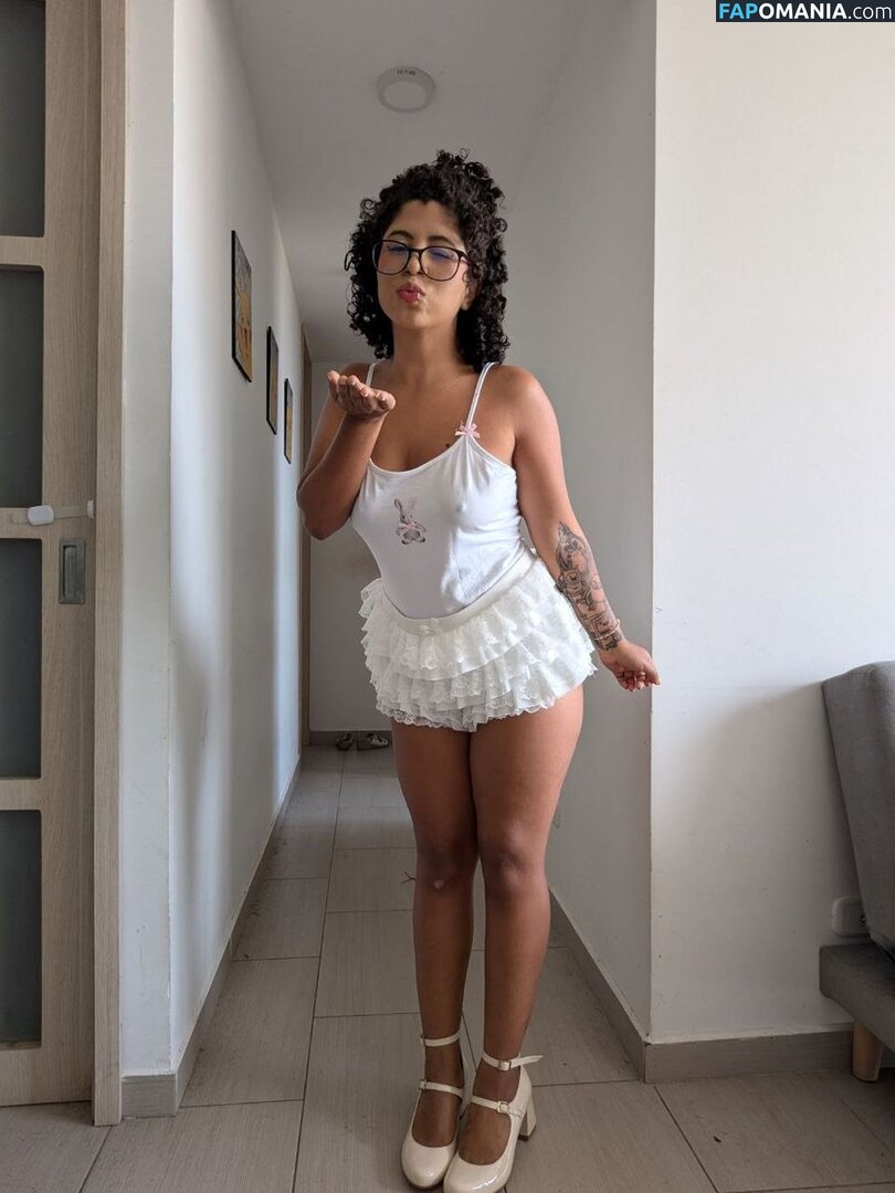 bunnybelll Nude OnlyFans  Leaked Photo #2