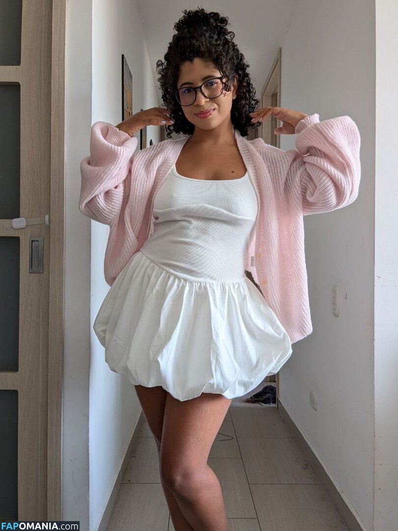bunnybelll Nude OnlyFans  Leaked Photo #5