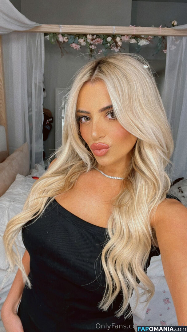brandiburrr / burr_brandi Nude OnlyFans  Leaked Photo #1