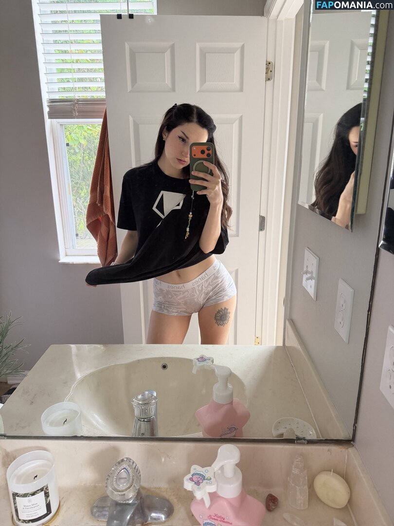 Busy B Asmr / busybasmr Nude OnlyFans  Leaked Photo #1034