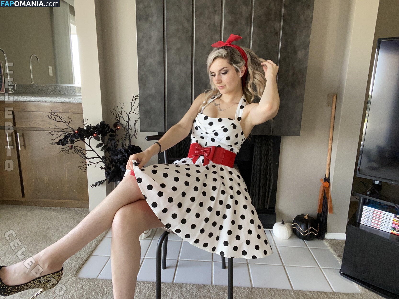Busy B Asmr / busybasmr Nude OnlyFans  Leaked Photo #1070