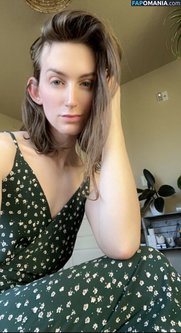 Ca7825 / vansabdtrans Nude OnlyFans  Leaked Photo #6