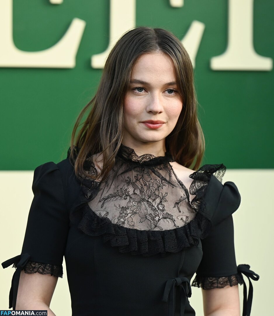 Cailee Spaeny / caileespaeny Nude OnlyFans  Leaked Photo #346