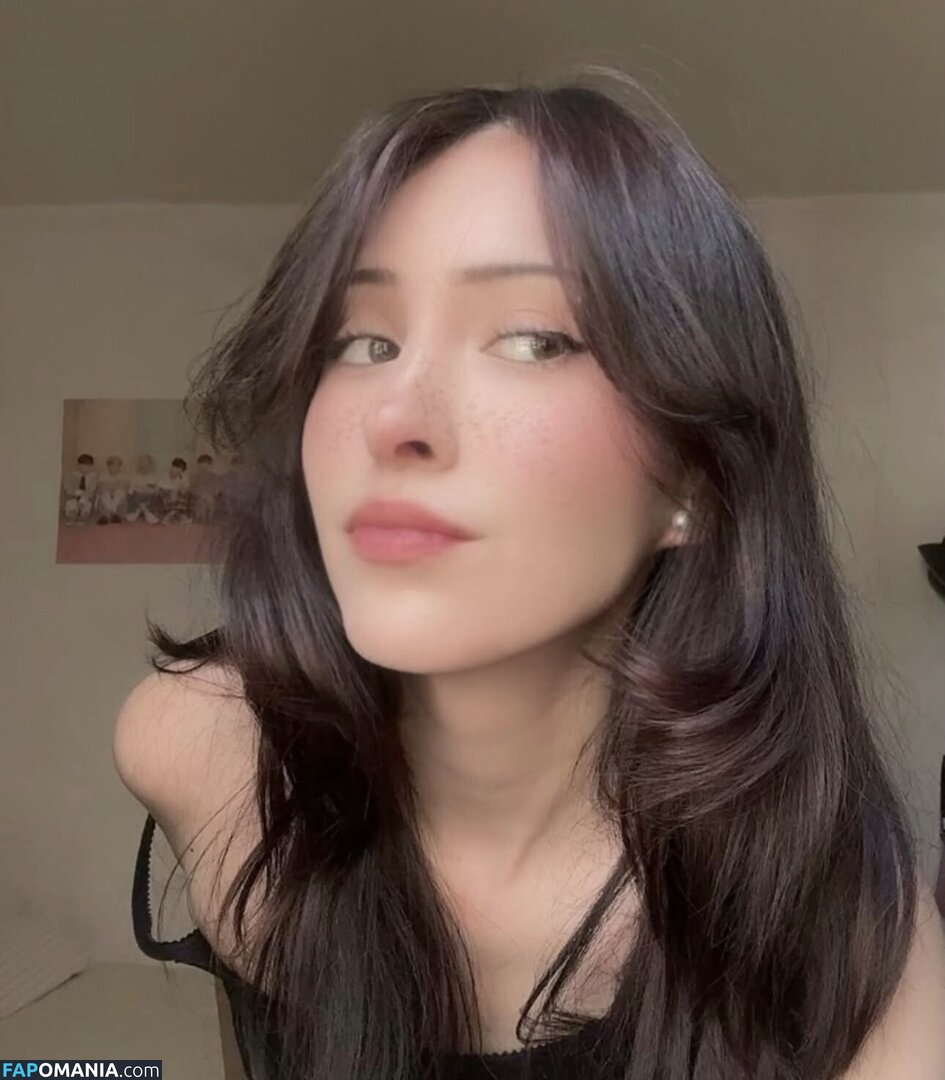 caileemai / thisiscaileee Nude OnlyFans  Leaked Photo #2