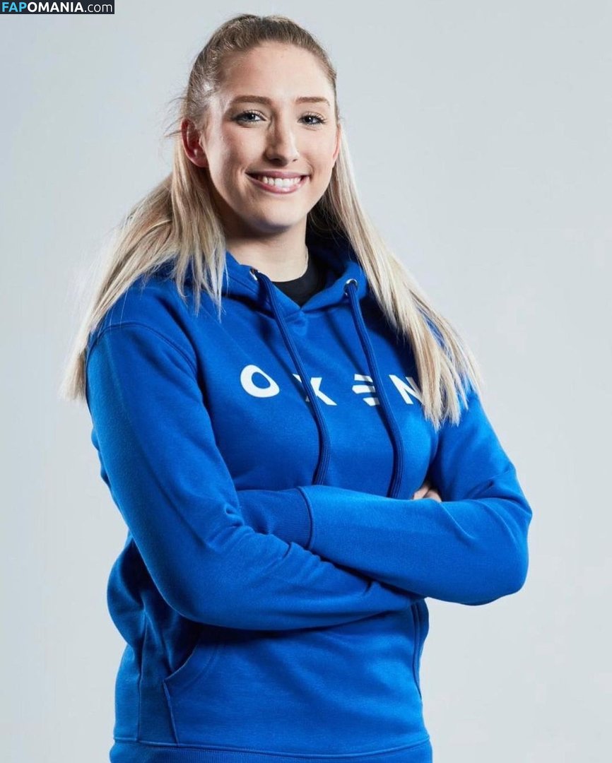 Caitlin Beevers Nude OnlyFans  Leaked Photo #3