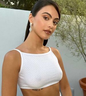 Camila Mendes