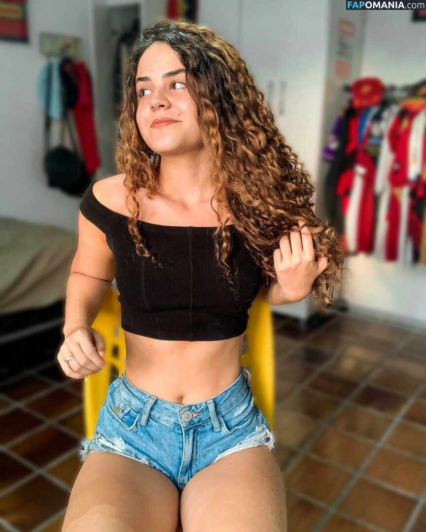 https://fapomania.com/content2/c/a/camilaferreirai/1000/camilaferreirai_0094.jpg