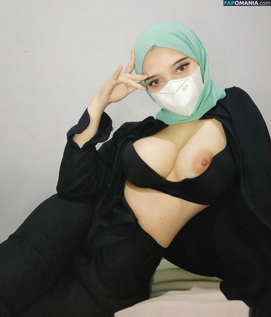 CamillaReese / HijabCamilla Nude OnlyFans  Leaked Photo #30