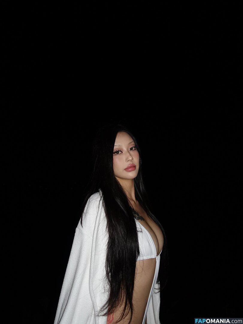 camocashy / camokr / https: Nude OnlyFans  Leaked Photo #19