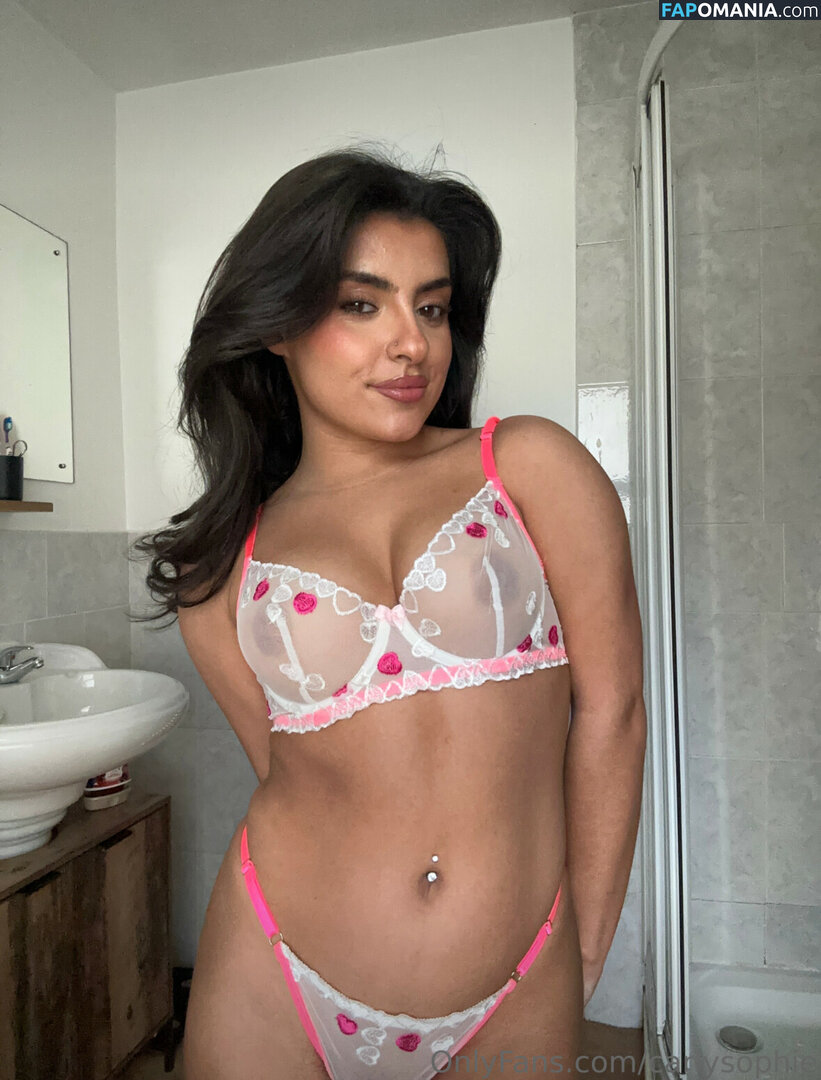 Carla Sophie / carlasophiebtw / carlysophie Nude OnlyFans  Leaked Photo #105