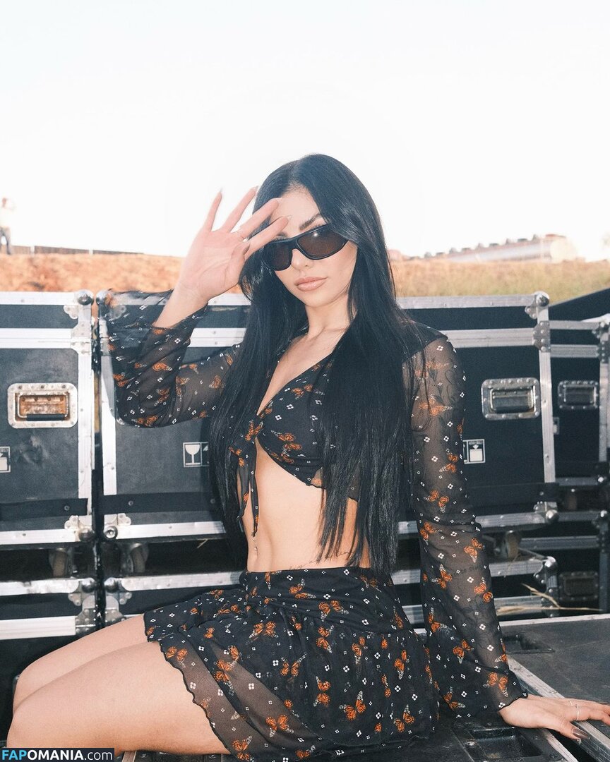 carlafariaadv Nude OnlyFans  Leaked Photo #1