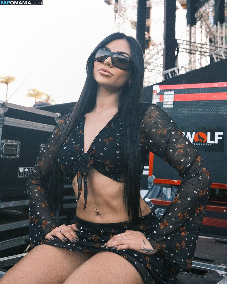 carlafariaadv Nude OnlyFans  Leaked Photo #3