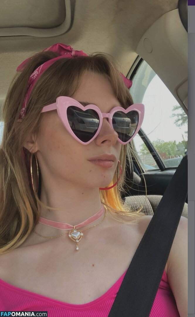 Carmaxlla Nude OnlyFans  Leaked Photo #1