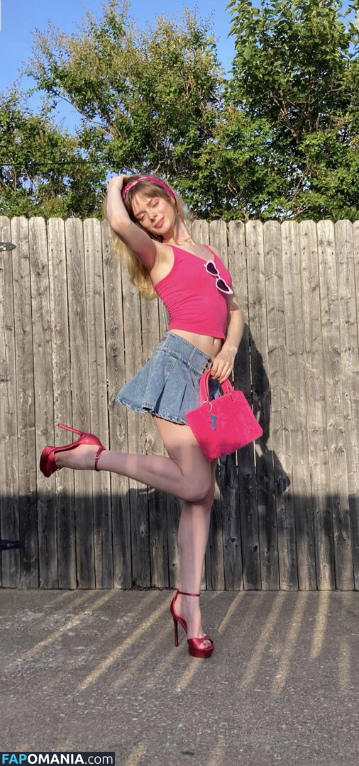 Carmaxlla Nude OnlyFans  Leaked Photo #4