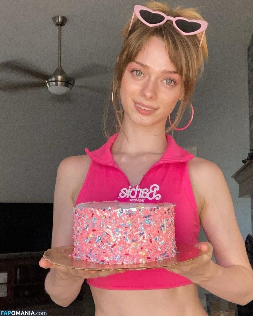 Carmaxlla Nude OnlyFans  Leaked Photo #11