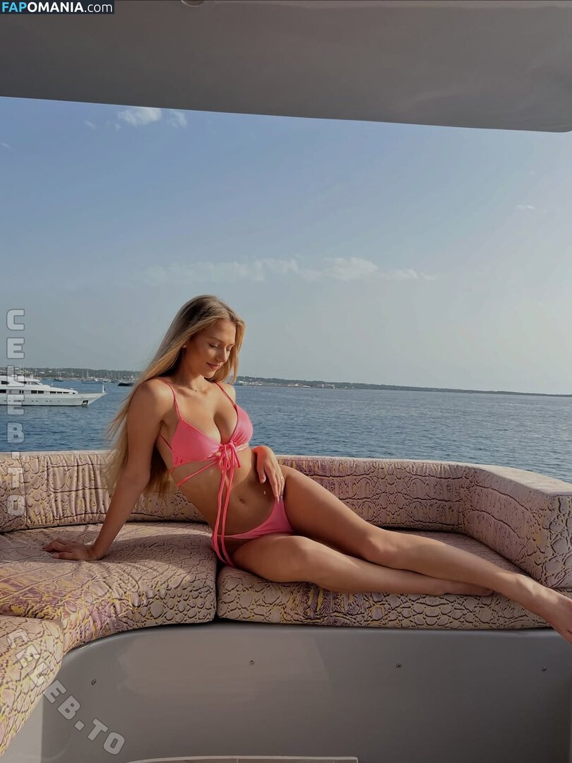 Caro Kotke / carokotke / carokotkee Nude OnlyFans  Leaked Photo #3