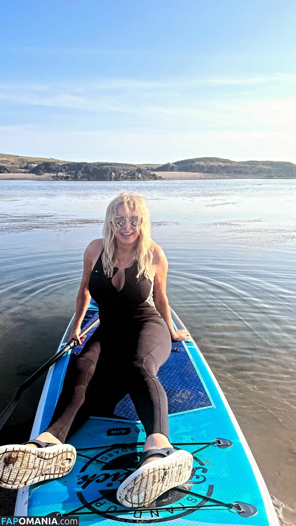 Carol Vorderman Nude OnlyFans  Leaked Photo #15