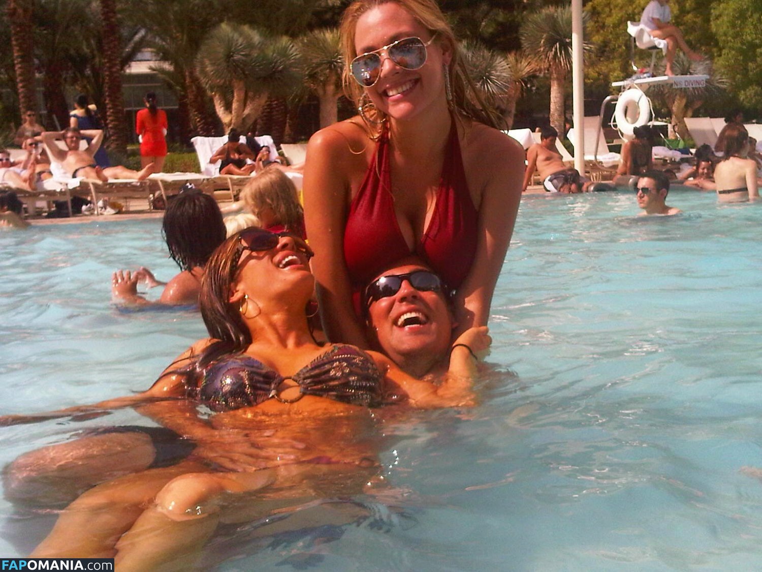 Carol / c.a.r.o.l.b / carolhot69 / carolinnx Nude OnlyFans  Leaked Photo #19