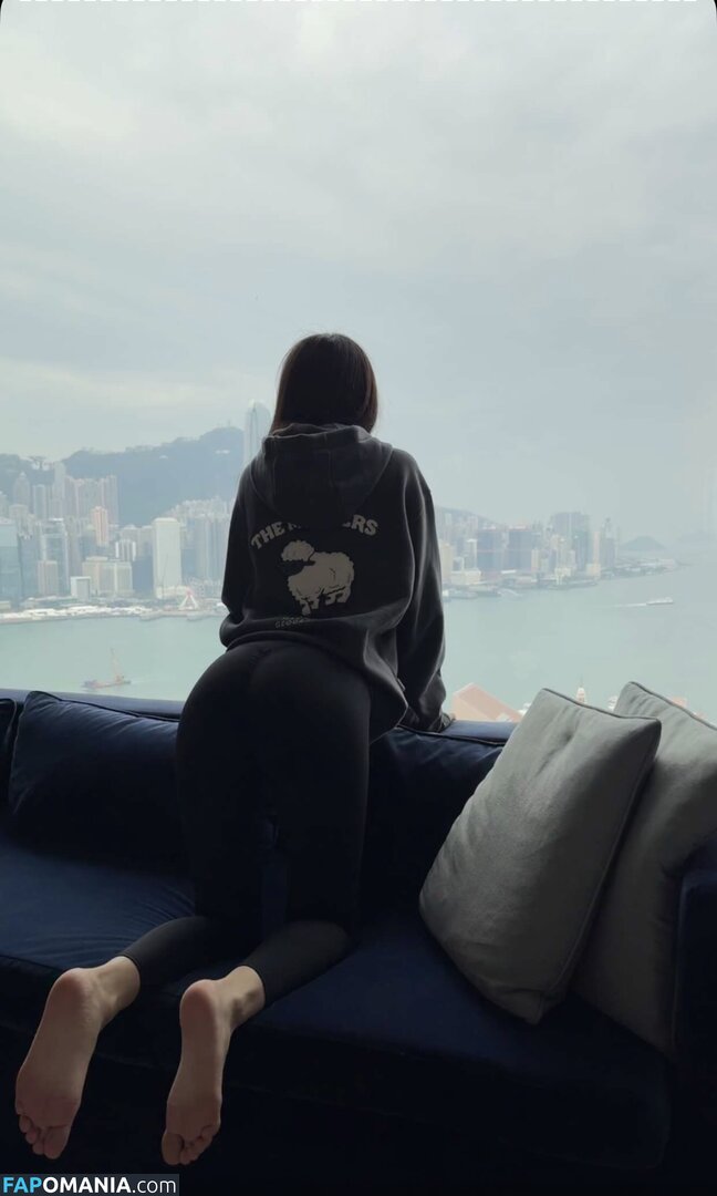 Caryn Marjorie / Cutie Caryn / cutiecaryn / marjikarp Nude OnlyFans  Leaked Photo #10