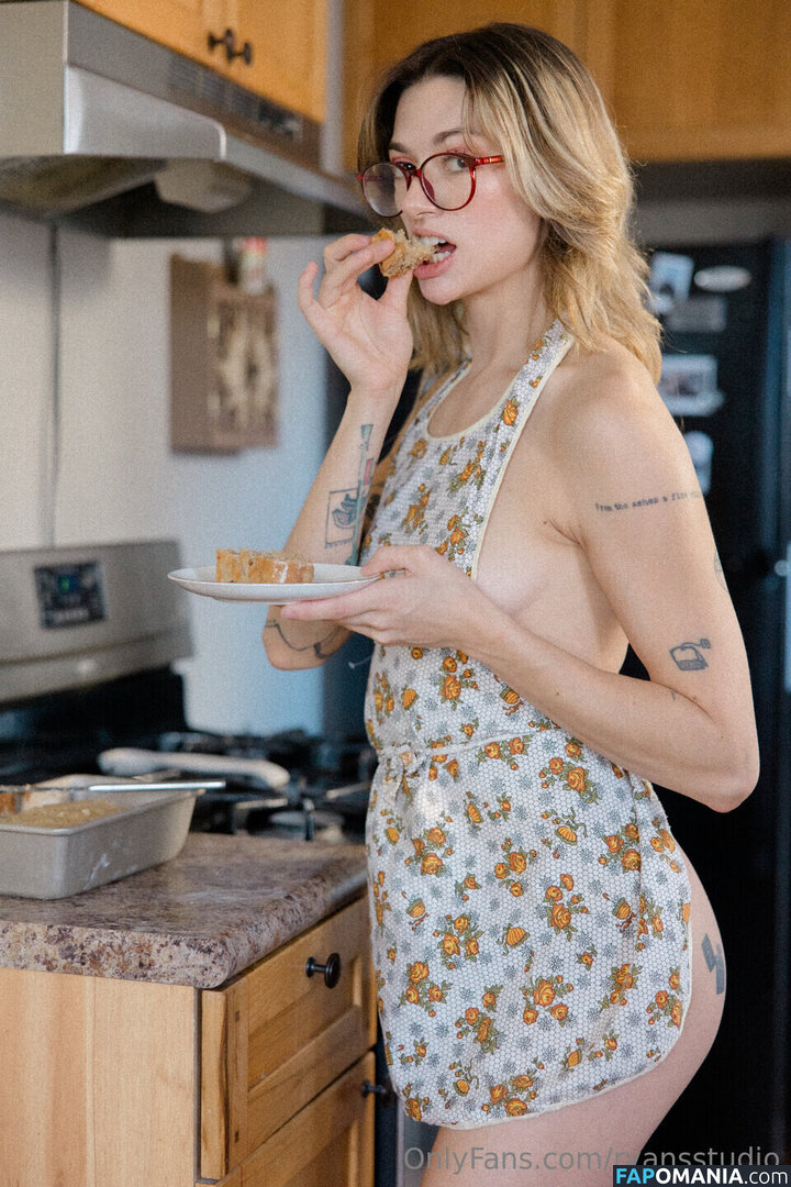 Casi Blaze / https: / remy.fae Nude OnlyFans  Leaked Photo #4