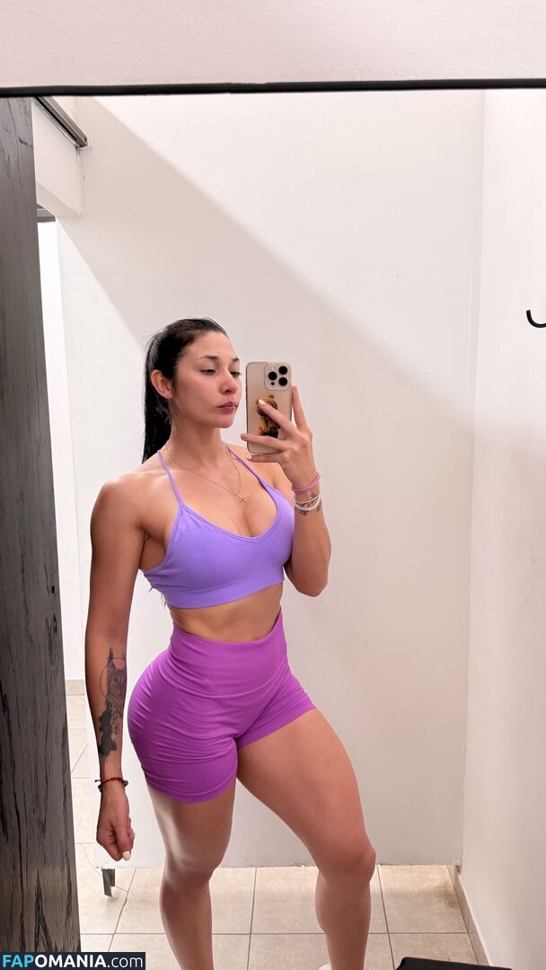 Ceci Paz / Chechuu_paz Nude OnlyFans  Leaked Photo #8