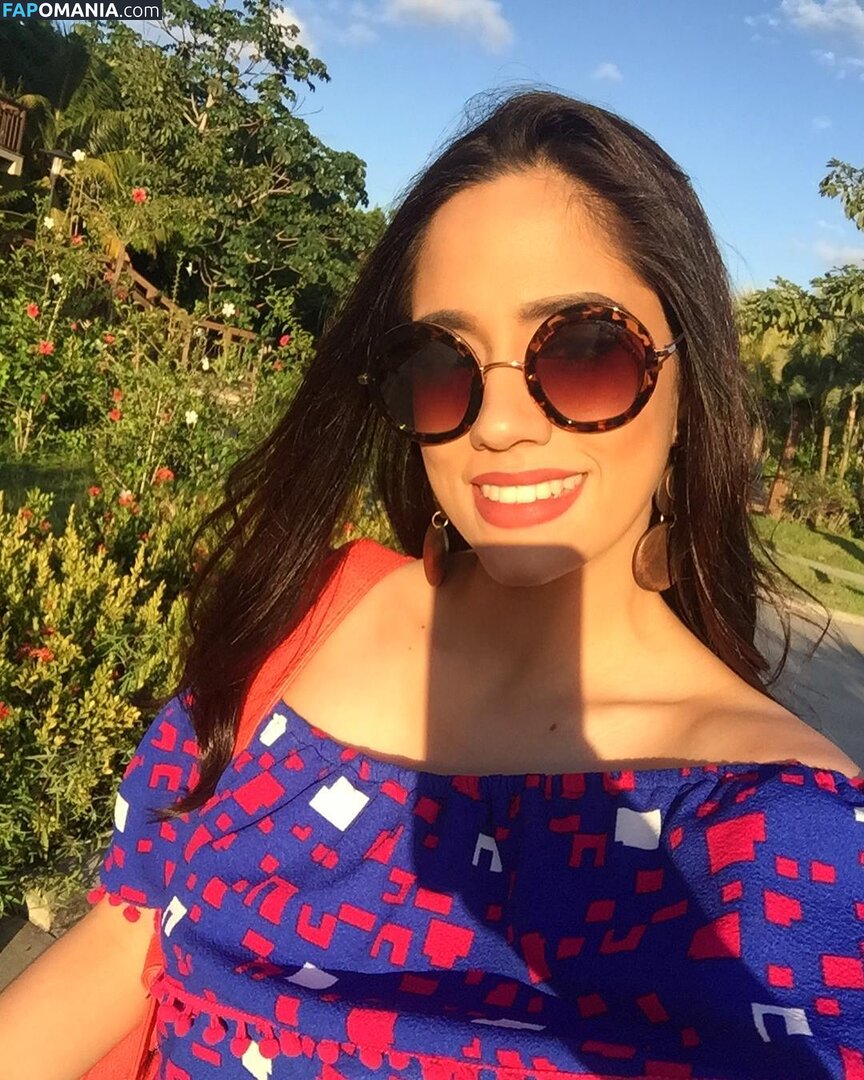 Cecilia Rossell / ceciliarossellhn Nude OnlyFans  Leaked Photo #20