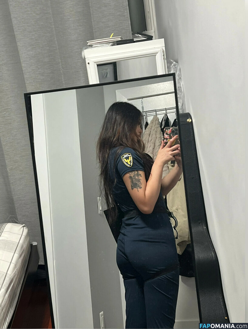 Cellow111 / annie zheng Nude OnlyFans  Leaked Photo #10