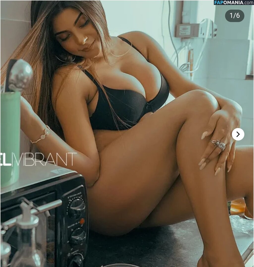 Chandrika Desai / Chandrika Passionica Nude OnlyFans  Leaked Photo #578
