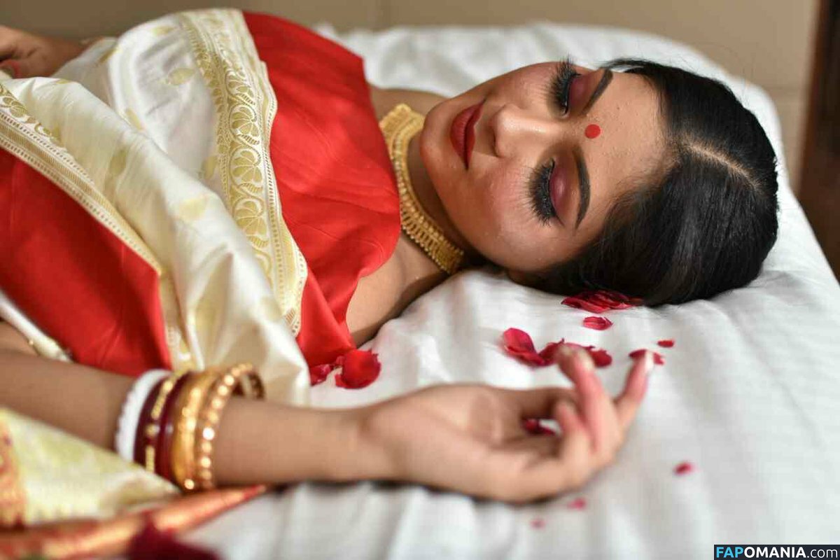 Chandrika Desai / Chandrika Passionica Nude OnlyFans  Leaked Photo #1078